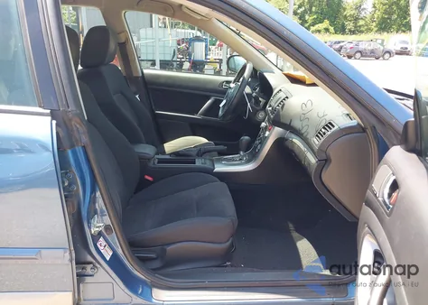 2009 Subaru Outback 2.5I z USA, uszkodzony, nr VIN 4S4BP61C097329829